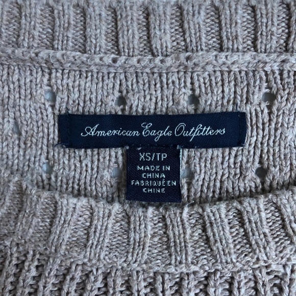 American Eagle Sweater - Picture 4 of 12